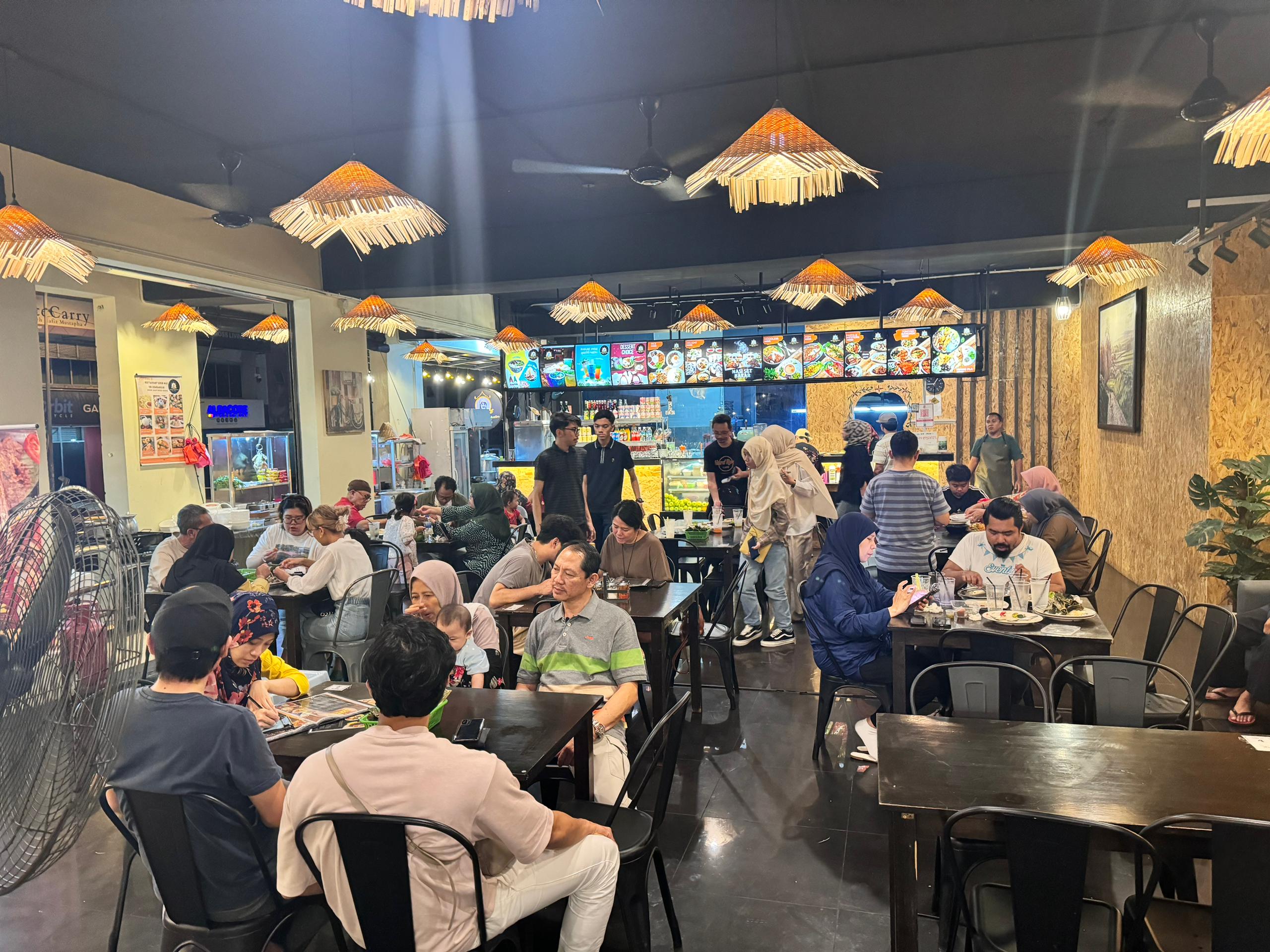 WhatsApp Image 2024-06-14 at 20.18.26_845dc061